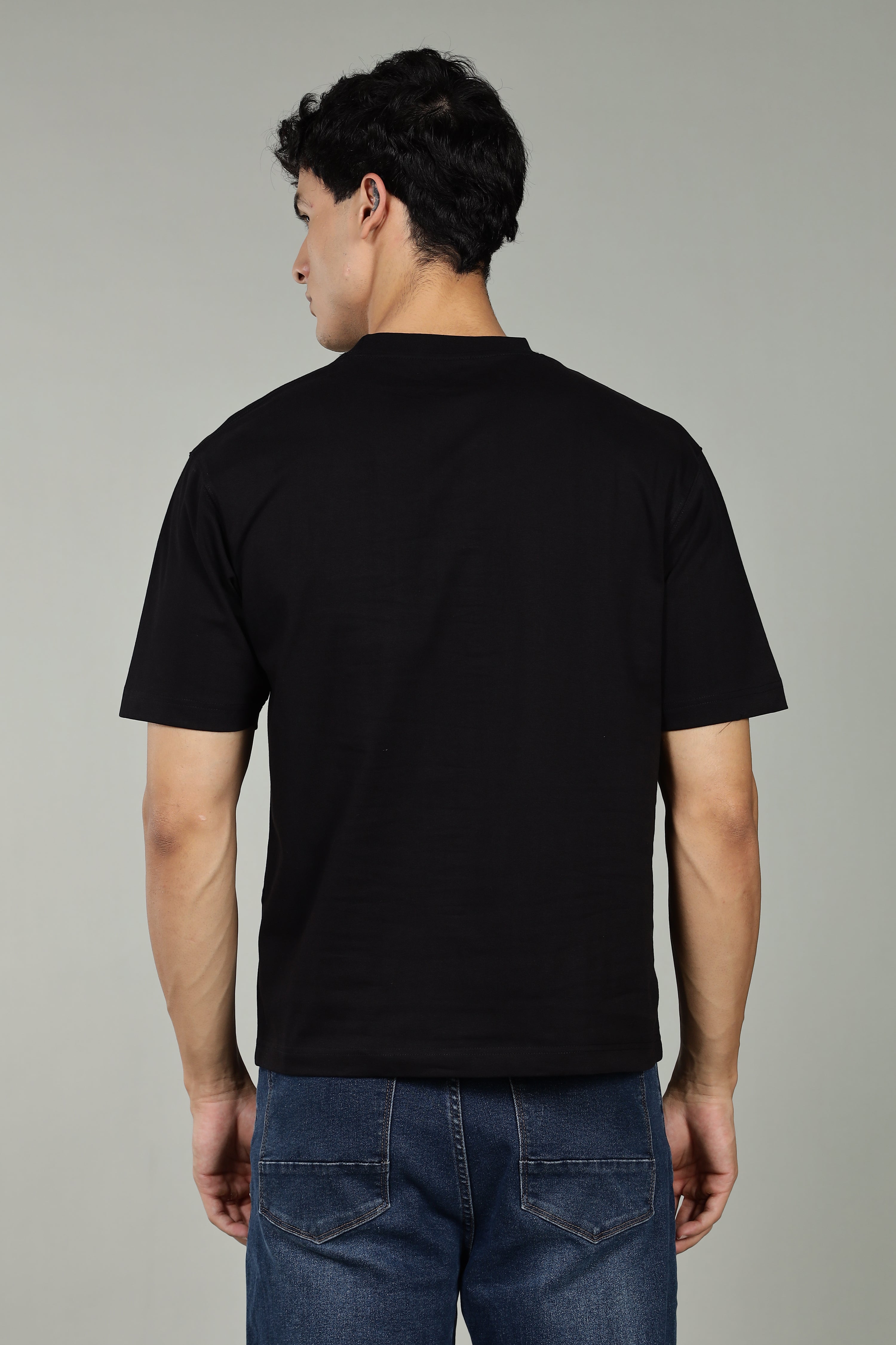 Urban Drape Men's Loose Fit T-Shirt | Black