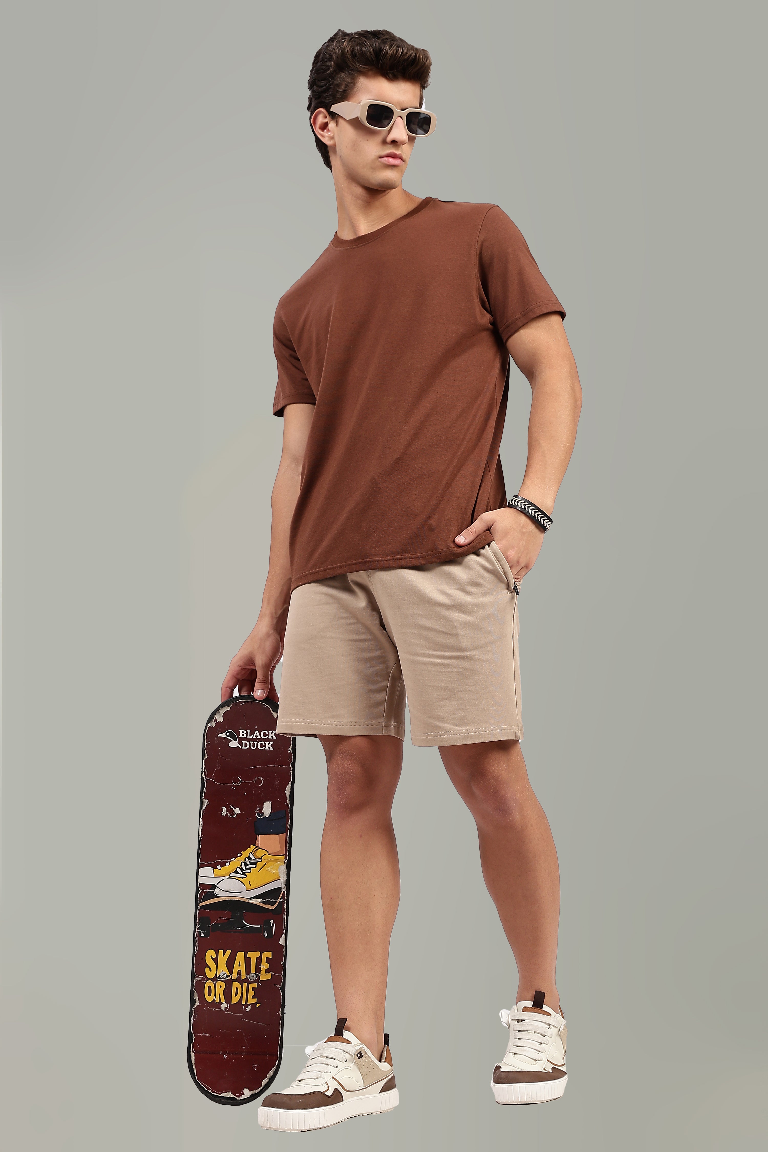 The Essential Shorts | Beige