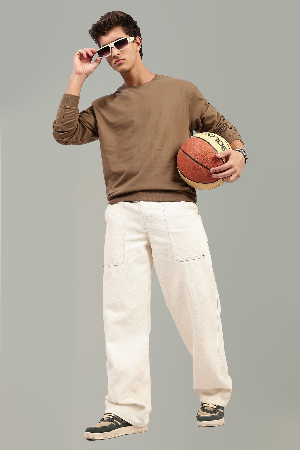 Weekender Relaxed Fit Sweatshirt | Dark Khaki