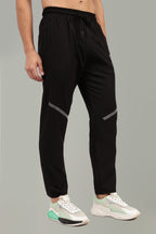 Evo Trackpant | Black